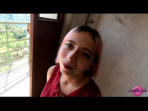 ❤️ Studint Sensual sûget in frjemdling yn 'e bûtenwrâld - Cum op syn gesicht ❤️ Porno by porno fy.taxiklass.ru